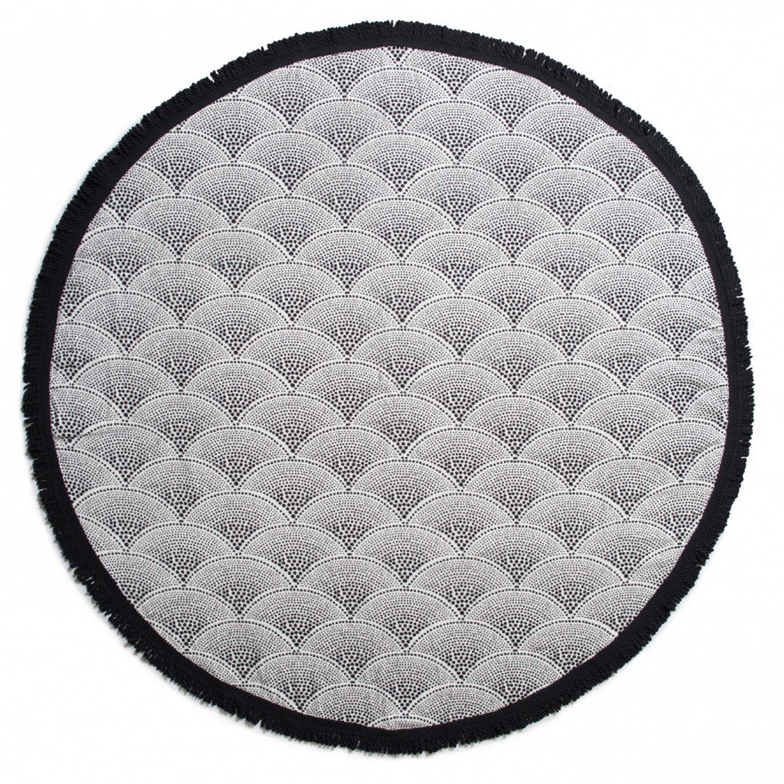 The Beach People - Amarroo Round Towel